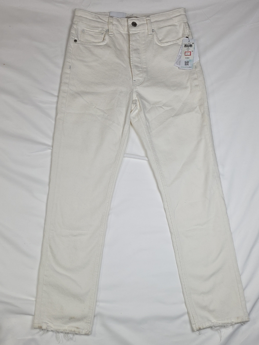 Guess Women's Slim Straight Jeans in Off-White 25 X 29